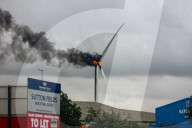 NEWS - eine regenerative Energie mehr: Ein Windrad nahe Hull hat Feuer gefangen