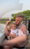 SCHICKSALE - Die kleine Aria Kean aus Suffolk braucht zwei Wochen nach einer OP am offenen Herzen wahrscheinlich eine Leberspende von ihrem Vater
