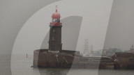 NEWS - Bremerhaven: Berühmter Leuchtturm gerät in Schieflage und droht umzustürzen