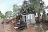 NEWS - Der zerstörte Campingplatz "La Dolce Vit"a nach dem Sturm auf Korsika in Calvi
