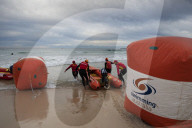 Duel in the Pool begins with Bondi beach battle