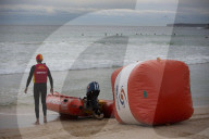 Duel in the Pool begins with Bondi beach battle