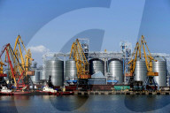 NEWS - Ukraine-Krieg: Ein weiteres Schiff mit landwirtschaftlichen Erzeugnissen vor dem Auslaufen aus dem Hafen von Odessa vor

