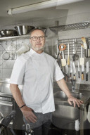 From crime lord to Michelin award - how a notorious Marseille prison was the making of a top French chef.