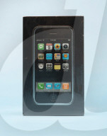 FEATURE - Ungeöffnetes Original-iPhone von Apple aus dem Jahr 2007 wird für mehr als 35000 USD verkauft