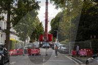 Billionaire closes main road in South Kensington for gardening work