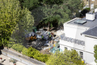 Billionaire closes main road in South Kensington for gardening work