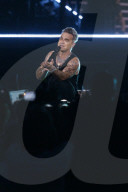 PEOPLE - Robbie Williams bei seinem Konzert auf dem Messegelände in München