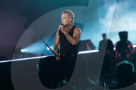 PEOPLE - Robbie Williams bei seinem Konzert auf dem Messegelände in München