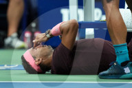 TENNIS - US Open: Rafael Nadal siegt mit blutiger Nase gegen Fabio Fognini