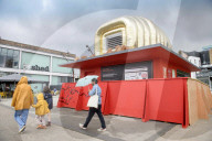 Building a Martian House review - will this be your tiny gold-foil room on Mars?