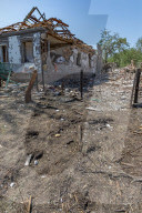 'We were born here': Ukrainians in frontline towns face painful choice