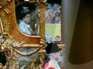 ROYALS - Queen Elizabeth II stirbt mit 96 Jahren: Dokumentarfilm "A Queen Is Crowned" von 1953