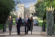 ROYALS - Tod von Queen Elizabeth: Prinz William, Catherine, Prinz Harry und Meghan gemeinsam vor dem Schloss Windsor