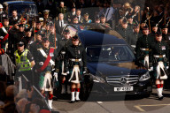 ROYALS - Trauer um die Queen: Sargprozession zur St. Giles Kathedrale, Edinburgh