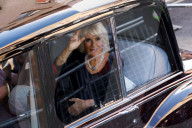 ROYALS - Trauer um die Queen: Sargprozession zur St. Giles Kathedrale, Edinburgh