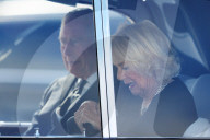 ROYALS - Trauer um die Queen: Sargprozession zur St. Giles Kathedrale, Edinburgh