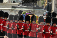ROYALS - Trauer um die Queen: Die Prozession mit dem Sarg der Königin nach Westminster