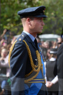 ROYALS - Trauer um die Queen: Die Prozession mit dem Sarg der Königin nach Westminster