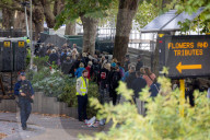 Queue to see the Queen lying in state - Day 2