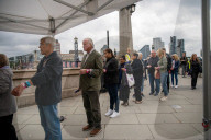 Queue to see the Queen lying in state - Day 2