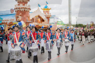 NEWS - Oktoberfest 2022: Trübe Stimmung auf der Theresienwiese am Eröffnungssonntag