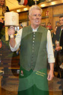 NEWS - Oktoberfest 2022: O'zapft is! Wiesn Anstich durch OB Reiter