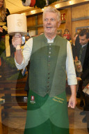 NEWS - Oktoberfest 2022: O'zapft is! Wiesn Anstich durch OB Reiter