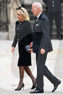 ROYALS - Staatsbegraebnis der Queen: Gaeste treffen in der Westminster Abbey ein