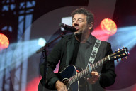 Patrick Bruel au festival Paris Paradis.