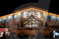NEWS - Abendliche Impressionen vom Oktoberfest in München