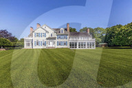 Alec Baldwin Puts Up For Sale His Hamptons Home For $29 Million Dollars