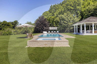 Alec Baldwin Puts Up For Sale His Hamptons Home For $29 Million Dollars