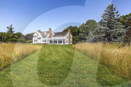 Alec Baldwin Puts Up For Sale His Hamptons Home For $29 Million Dollars
