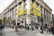 ‘Tourists want to spend’: shoppers in London share views on the mini-budget
