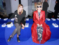 PEOPLE -  Promis bei der Off-White CELEBRATION Modenschau in Paris