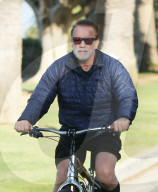 PREMIUM EXCLUSIVE Arnold Schwarzenegger Takes A Morning Ride Along The Coast