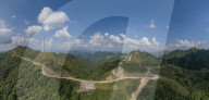 NEWS -  Windturbinen auf Hüglen in Nanning, China