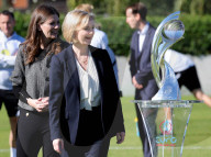Prime Minister Liz Truss visits England Women's Football Team