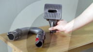 FEATURE - Dyson lanciert neues Katzen- und Hundepflegeset