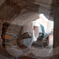 FEATURE - Wohnen ohne Haus: Wasserbauingenieurin Jennifer Ayres baut in der australischen Wüste eine luxuriöse Höhle