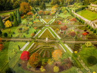 FEATURE - Historisch wertvoll - Die Gärten des Schloss Drummond in Schottland