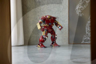 FEATURE - LEGO präsentiert das Iron Man Hulkbuster Set