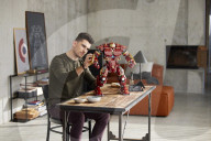 FEATURE - LEGO präsentiert das Iron Man Hulkbuster Set