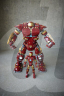 FEATURE - LEGO präsentiert das Iron Man Hulkbuster Set