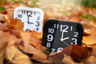 FEATURE -  Symbol: Zeitumstellung auf Winterzeit