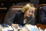 NEWS - Italien: Giorgia Meloni hat im Parlament ihre erste Regierungserklärung abgegeben