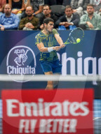 TENNIS - Swiss Indoors: Der Weltranglistenerste Carlos Alcaraz siegt gegen Botic Van Zandschulp 