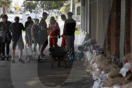 'It was chaotic': thousands of homes to be inundated or cut off amid Victorian flood crisis