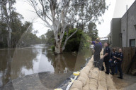 'It was chaotic': thousands of homes to be inundated or cut off amid Victorian flood crisis